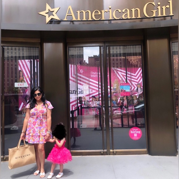 **No Longer for Sale** Givenchy Straw Tote Bag! Color sold out. Org price $990+. - Picture 2 of 6